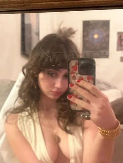caterpillareyebrow / sylviawakeupp Nude Leaks OnlyFans  – Leaked Models
