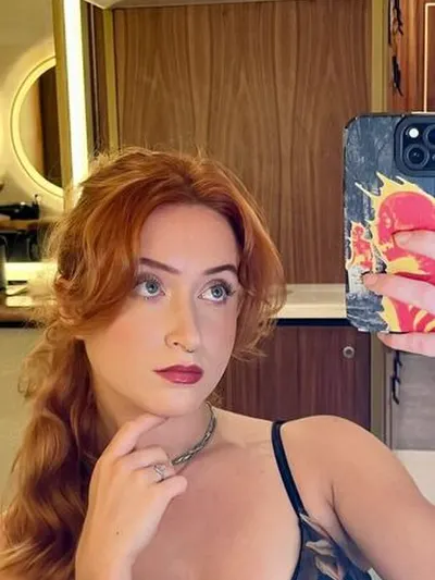 Hollyoaks / hollyoaksofficial / sarahjaynedunnofficial Nude Leaks OnlyFans  – Leaked Models