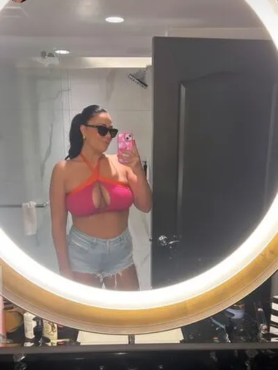 Danielle Dallaire / danielledallairee Nude Leaks OnlyFans  – Leaked Models