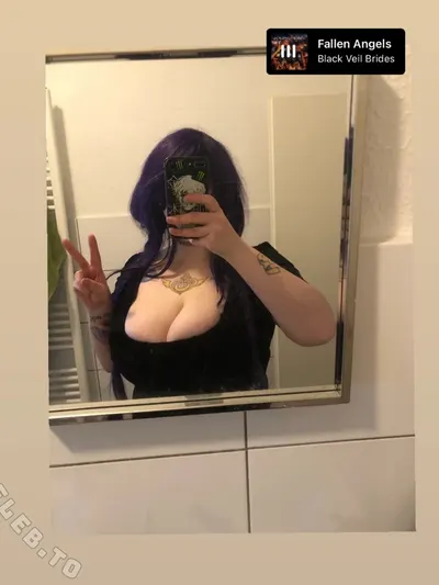 KawaiiAlienPanda Nude Leaks OnlyFans  – Leaked Models