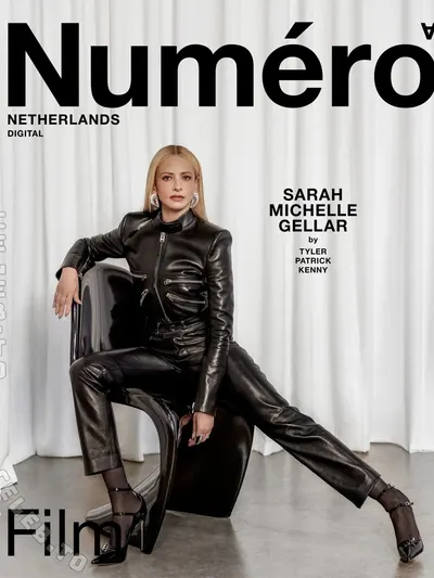 Sarah Michelle Gellar Hot (6 Photos)