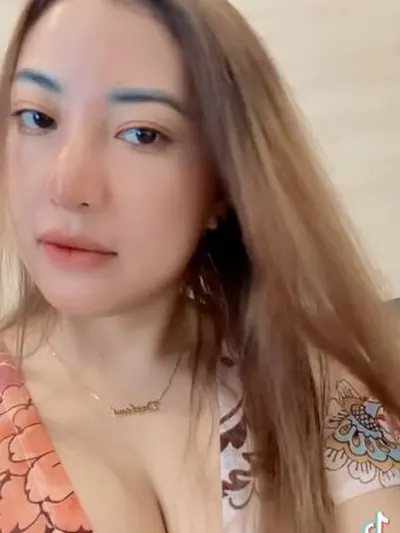 Darlene Adrienne / darleneadriennee / mekleen_77 Nude Leaks OnlyFans  – Leaked Models