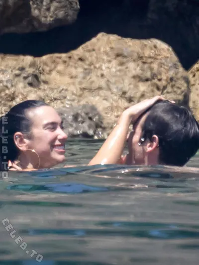 Dua Lipa Nude Celebrities – Dualipa Celebrities Leaked Nudes