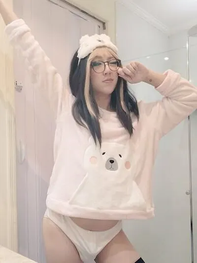 nicxlinha / nikkimizu Nude Leaks OnlyFans  – Leaked Models