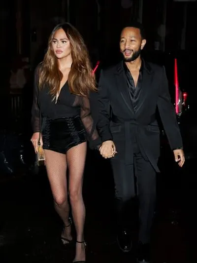 Chrissy-teigen / ChrissyTeigen Nude Leaks OnlyFans  – Leaked Models