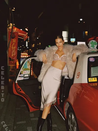Daphne Groeneveld butts