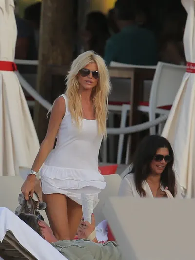 Victoria Silvstedt butts