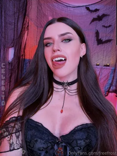 Adeline Frost Nude Onlyfans Butt Plug Video