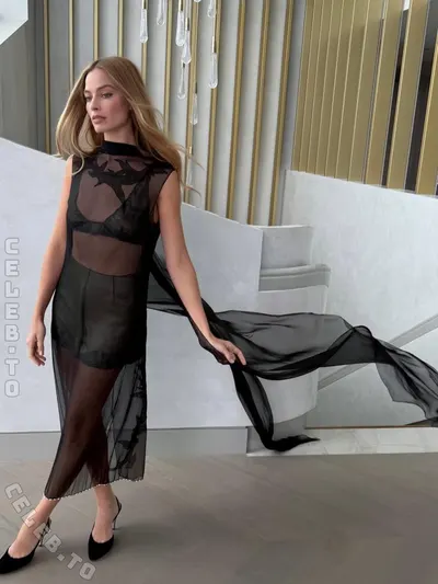 Margot Robbie Nude LEAKED Pics and PORN VIDEO