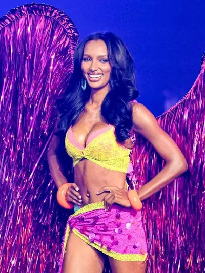 Jasmine Tookes nude leaked photos