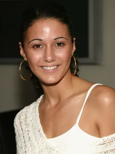 Emmanuelle Chriqui nude leaked photos