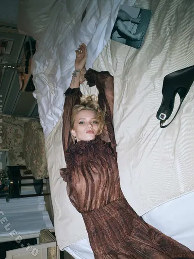 Abbey Lee Kershaw Nude and Sexy Pics & Porn Video