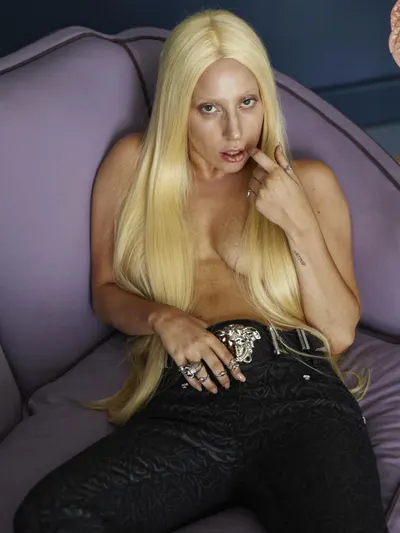 Lady Gaga nude leaked photos