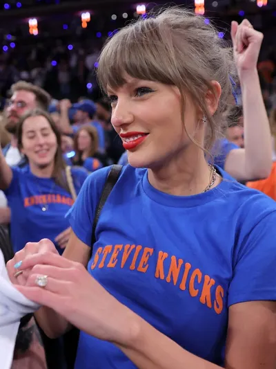 Taylor Swift Nude Selfies With Her Ex Released